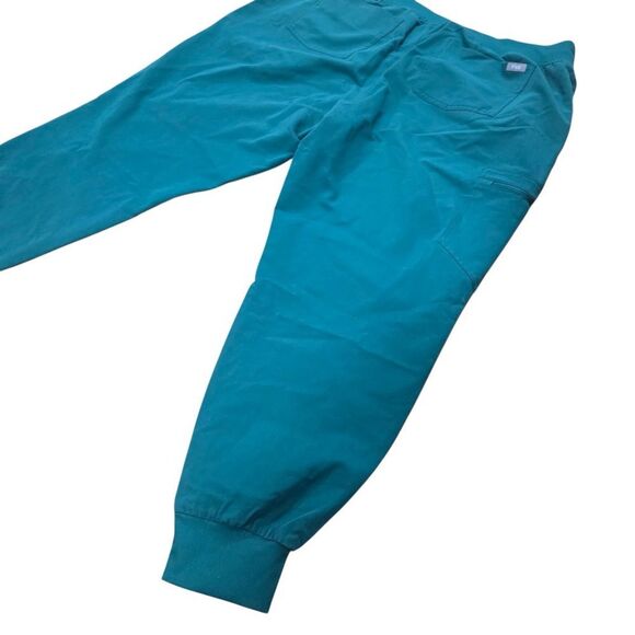Figs Green Zamora Jogger Scrub Pants - Picture 10 of 12